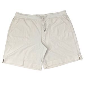 NWT Men’s Bermuda Short XXL Mid Rise Easy Fit Beige Moonbeam Elastic Tie Waist